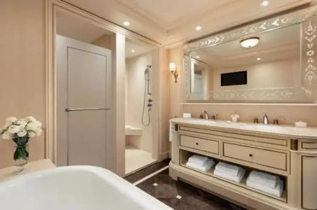 Shangri-La Paris - 160