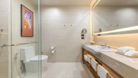 Eastin Grand Sathorn - 108