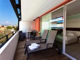 Deluxe Double room with street view