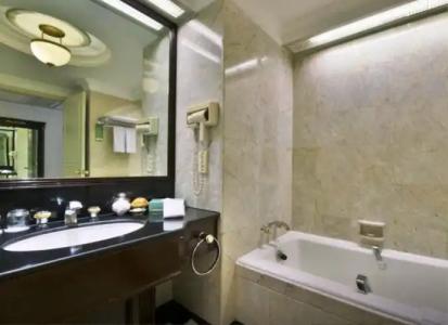 Evergreen Laurel Bangkok - 113