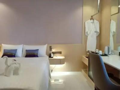Evergreen Laurel Bangkok - 110