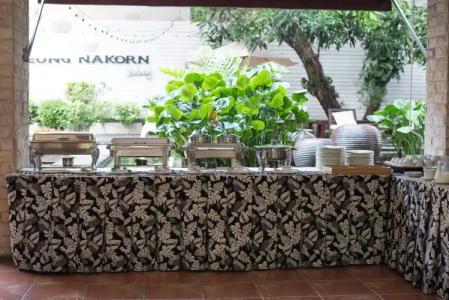 Feung Nakorn Balcony Rooms and Cafe - 16