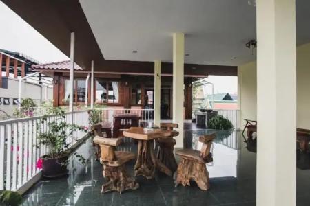 Feung Nakorn Balcony Rooms and Cafe - 27