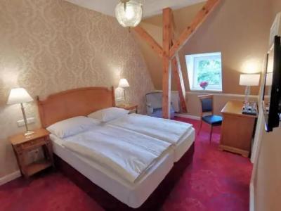 Erbprinzenpalais - 36