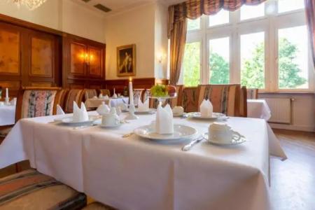 Erbprinzenpalais - 23