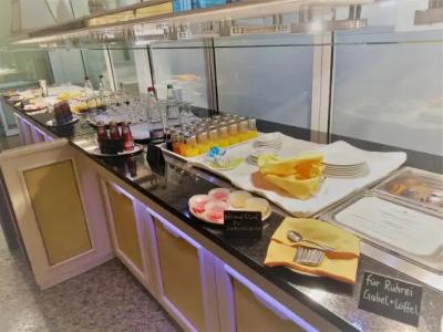 AKZENT Restaurant Altdorfer Hof - 11