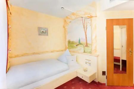 AKZENT Restaurant Altdorfer Hof - 6