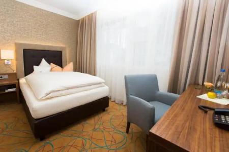 AKZENT Restaurant Altdorfer Hof - 43