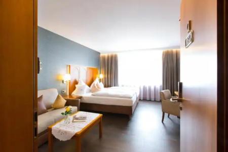 AKZENT Restaurant Altdorfer Hof - 58