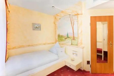 AKZENT Restaurant Altdorfer Hof - 41