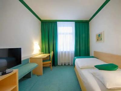 Kaiserin Augusta - 26