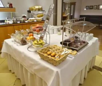 Kaiserin Augusta - 11