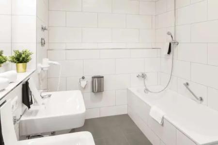 Best Western Dreiländerbrücke Weil am Rhein / Basel - 84