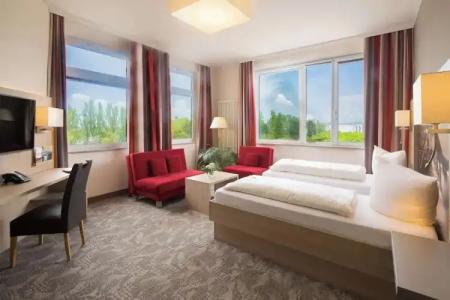 Best Western Dreiländerbrücke Weil am Rhein / Basel - 73