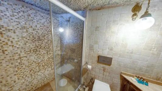 Elegance Cave Suites & Restaurant - 117