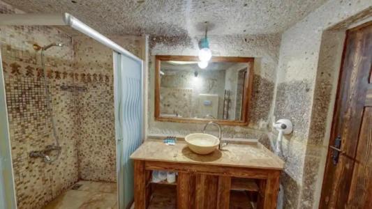 Elegance Cave Suites & Restaurant - 138