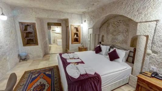 Elegance Cave Suites & Restaurant - 156