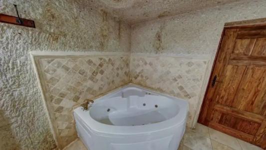 Elegance Cave Suites & Restaurant - 159