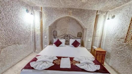 Elegance Cave Suites & Restaurant - 157