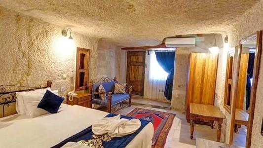 Elegance Cave Suites & Restaurant - 124