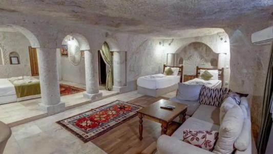 Elegance Cave Suites & Restaurant - 143