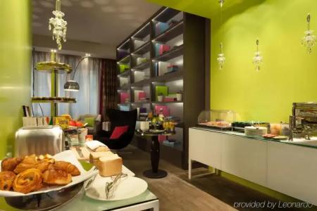 Le petit Paris - 32