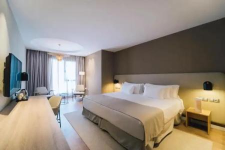 Barceló Oviedo Cervantes - 44