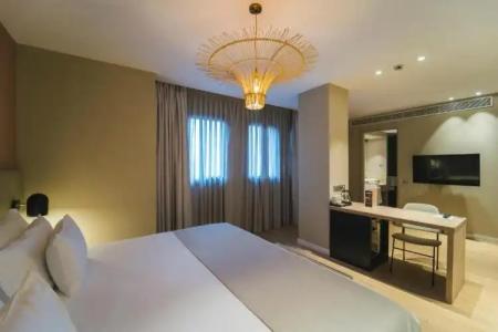 Barceló Oviedo Cervantes - 41