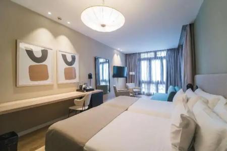 Barceló Oviedo Cervantes - 72