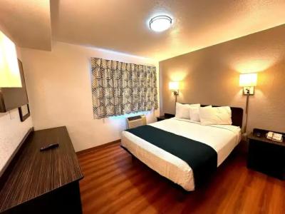 Motel 6-Duluth, MN - 6