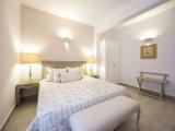 Superior Suite with partial sea view