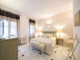 Standard Double room with land view