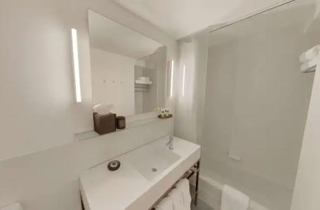 Ambassador Chicago, part of JdV by Hyatt - 8