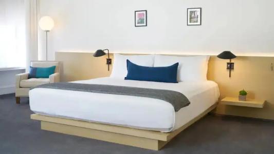 Ambassador Chicago, part of JdV by Hyatt - 55