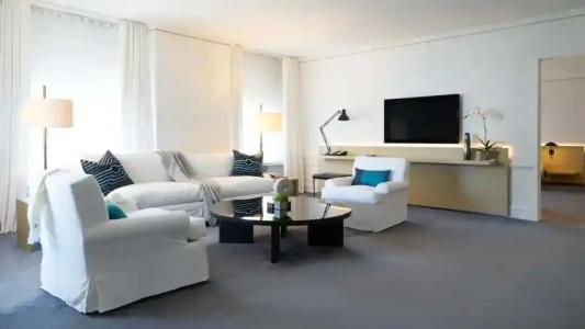 Ambassador Chicago, part of JdV by Hyatt - 69