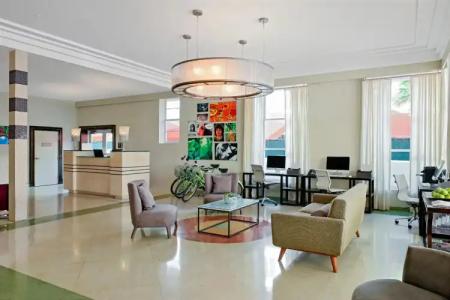 Breakwater South Beach - 31