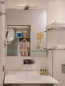 Legend Saint Germain - 26