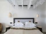 Heavenly Outdoor Jacuzzi Double Guestroom with sea view