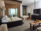 Majestic Outdoor Jacuzzi Double Retreat Suite with sea view