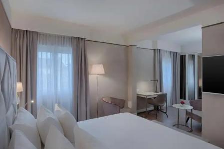 NH Collection Palazzo Verona - 9