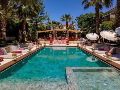 La Capria Suite Alacati - 18