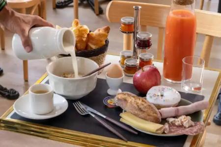 Le Petit Beaumarchais & Spa - 12