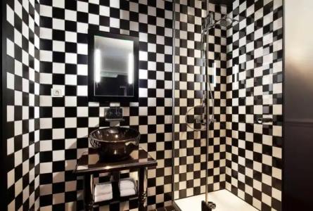 Le Petit Beaumarchais & Spa - 36