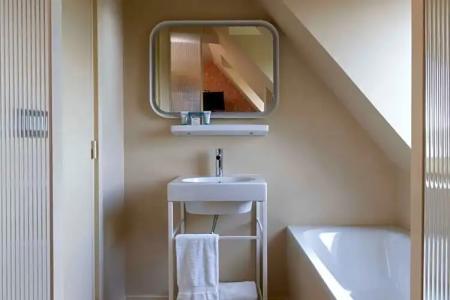 Le Petit Beaumarchais & Spa - 32