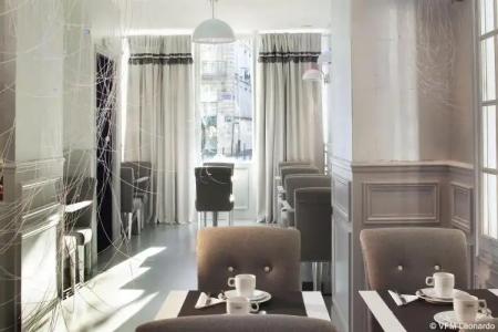 Le Petit Beaumarchais & Spa - 17