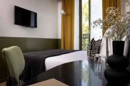 Le Petit Beaumarchais & Spa - 57