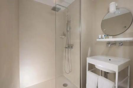 Le Petit Beaumarchais & Spa - 6