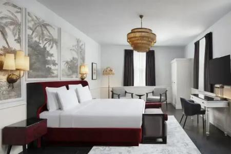 Adahan DeCamondo Pera, Autograph Collection - 48