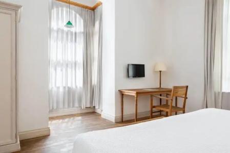 Adahan DeCamondo Pera, Autograph Collection - 2