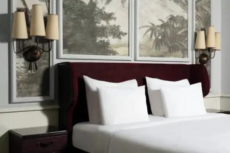 Adahan DeCamondo Pera, Autograph Collection - 43